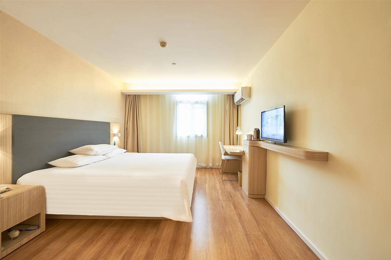 Hotel Hanting Xidan Beijing